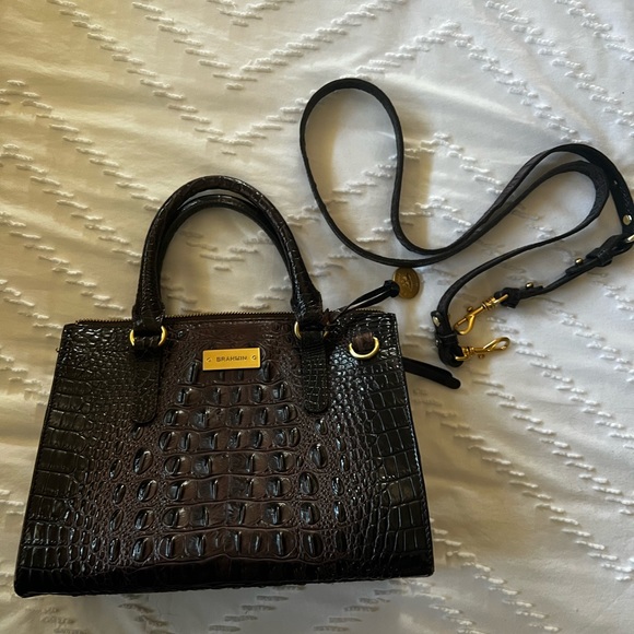 Brahmin Melbourne Brown Croc Embossed Leather - Picture 2 of 6